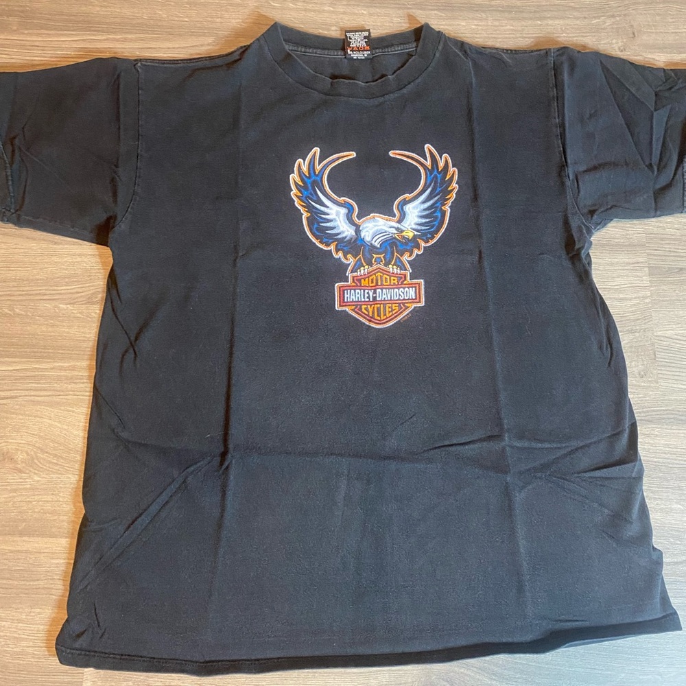 Vintage 90’s Harley-Davidson T-shirt with Classic Eagle Graphic